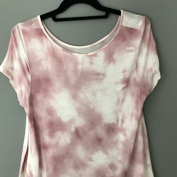 Tie-Dye Pink and White blouse! - Picture 2 of 2